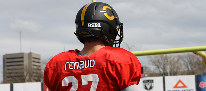 Stingers LB Alex Renaud at an East team practice.