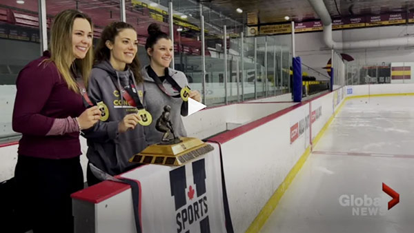Video: Concordia women's hockey team crowned national champions | Gloval News