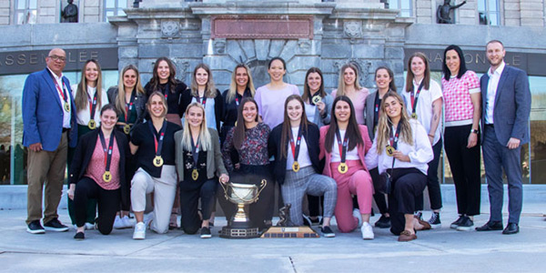 Photo Gallery: Concordia women's hockey team visits Quebec National Assembly