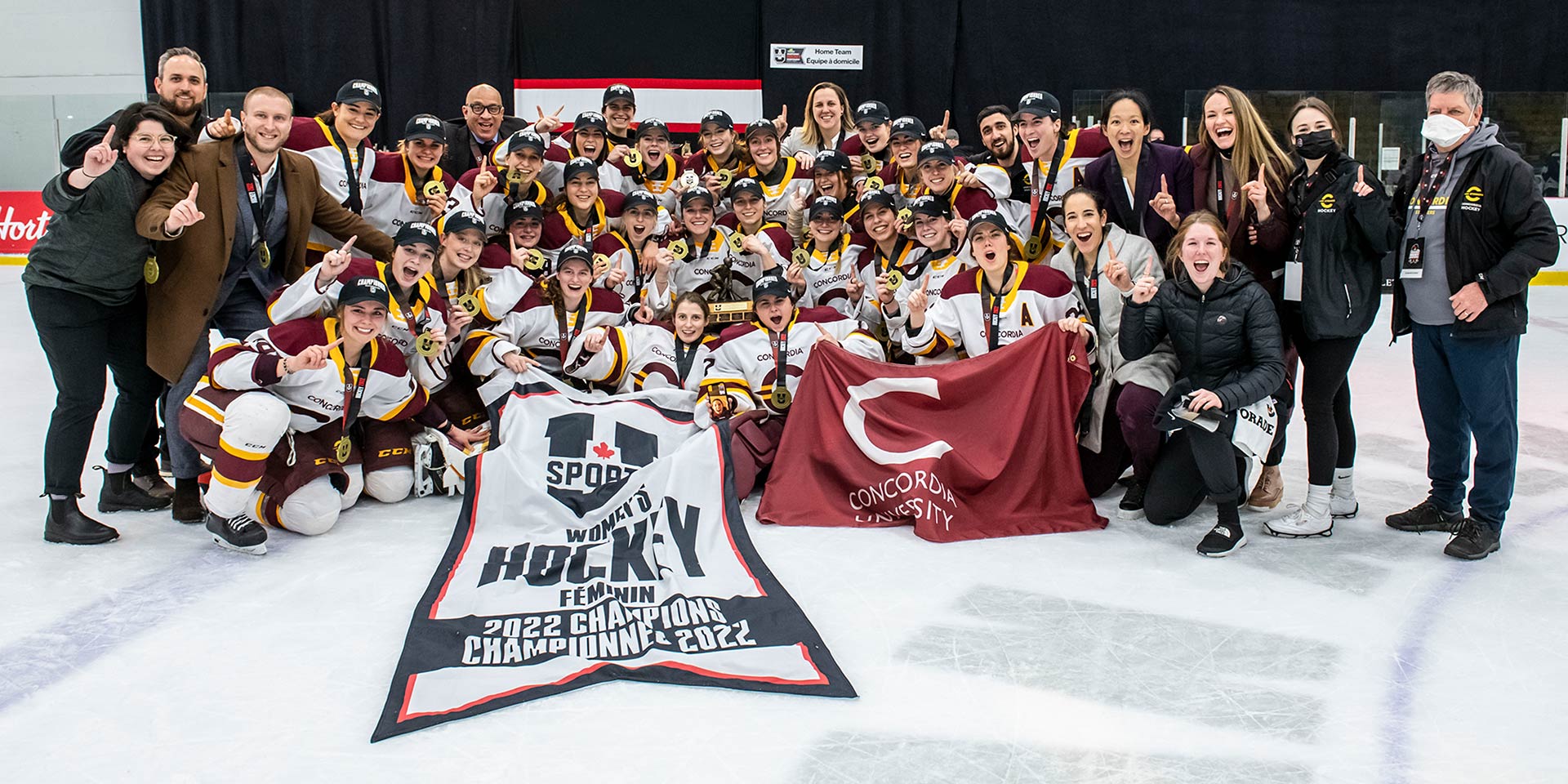 2021-22 U SPORTS Women's Hockey Champions - Concordia Stingers
