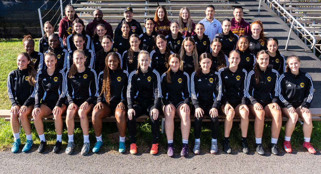 Soccer (W) 2025 Team Photo